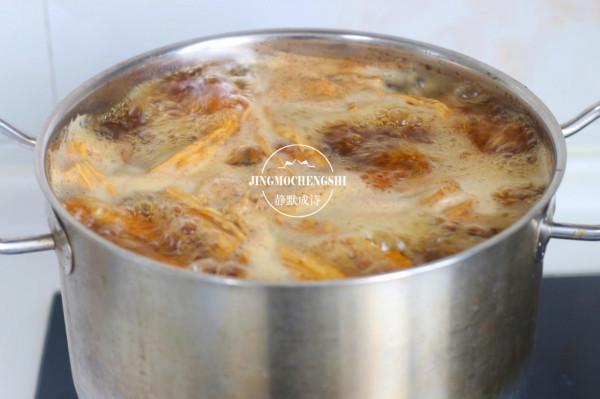 用最簡單的方法做滷味,零廚藝也不怕,味道可跟大廚媲美 用最簡單的方法做滷味,零廚藝也不怕,味道可跟大廚媲美