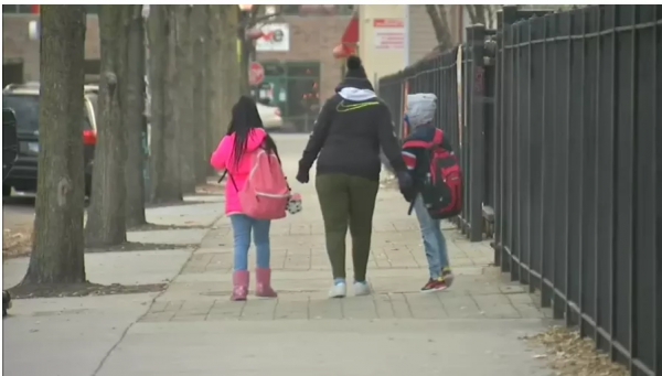 連開19槍，唐人街華人遭黑人當街槍殺，兩人無冤無仇，竟是隨機作案