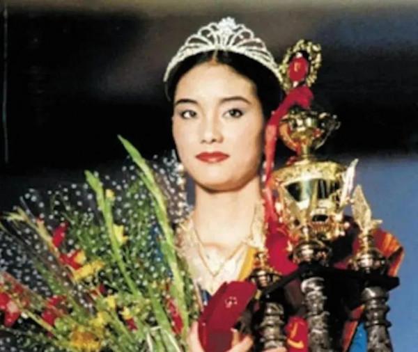 什麼是東方美?31年前首屆內地模特大賽,國模誕生 什麼是東方美?31年前首屆內地模特大賽,國模誕生