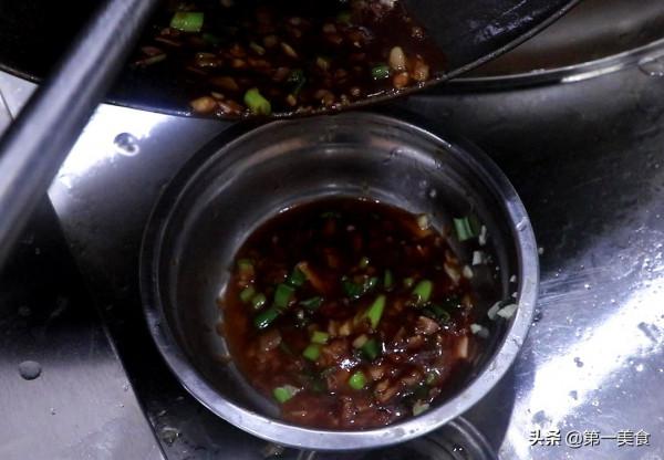 廚師長教你做油燜大蝦，在家做出飯店的味道，簡單易學，鮮香入味