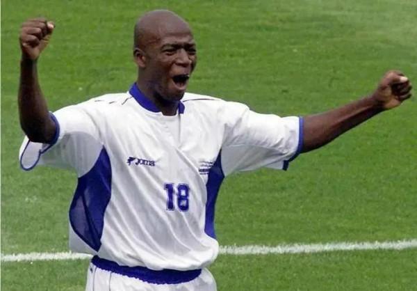 索爾·馬丁內斯：申花隊史上馬丁內斯的拓荒者