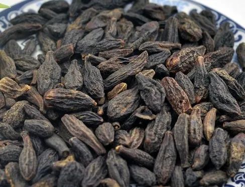 白蘿蔔紅蘿蔔作用不同，養生食療時要分清