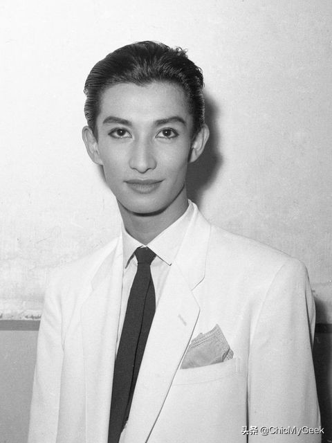 日本傳奇美男子美輪明宏！來自天上的美，讓無數文豪為之傾倒