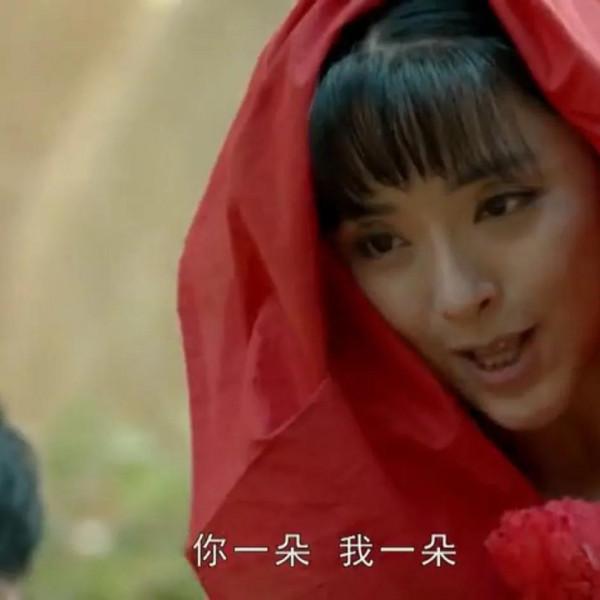 黃小蕾:從《靈與肉》裡的黃菊花到《人世間》裡的喬春燕 黃小蕾:從《靈與肉》裡的黃菊花到《人世間》裡的喬春燕