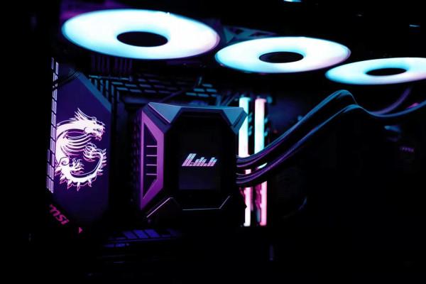 高階硬體大薈萃，微星主機不僅只有高顏值