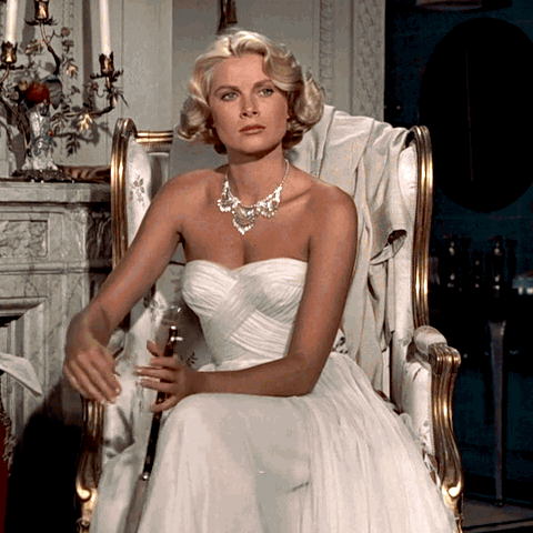 赫本和格蕾絲·凱利造型全方位對比:從銀幕穿搭到私服,你pick誰 赫本和格蕾絲·凱利造型全方位對比:從銀幕穿搭到私服,你pick誰