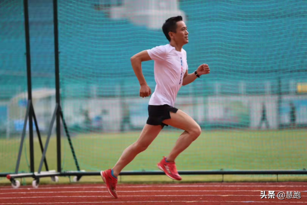 中國馬拉松大滿貫年齡組第八：這位破三跑者的訓練之道