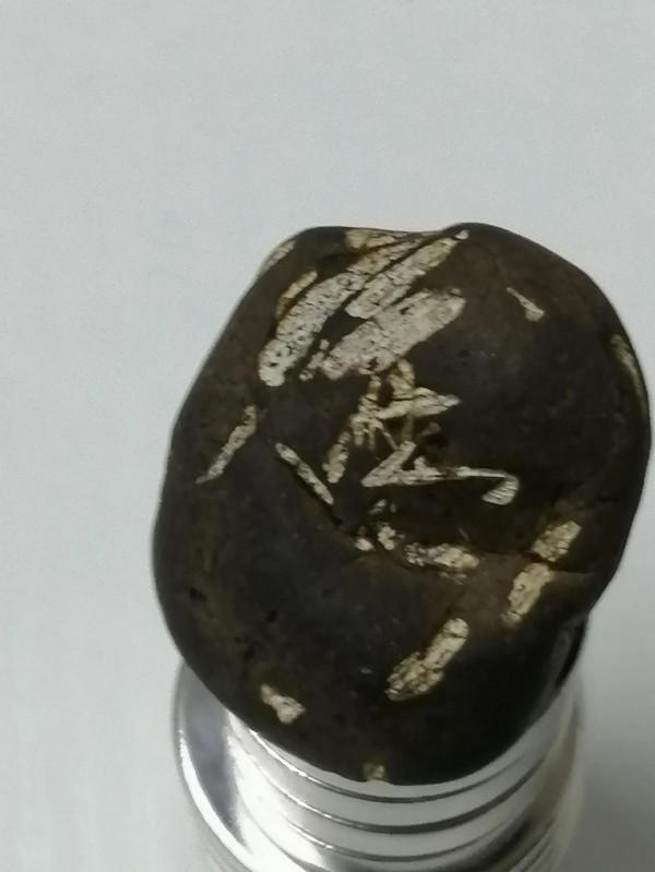 我今天叫觀眾看看外星人的:(隕鑽天珠),這才是真正天珠…… 我今天叫觀眾看看外星人的:(隕鑽天珠),這才是真正天珠……