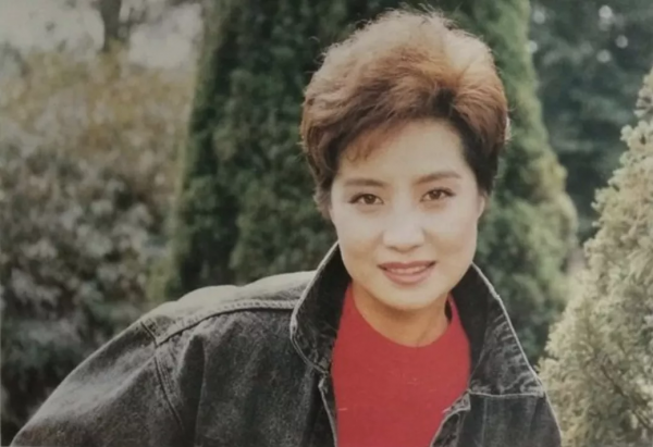 曾經一首《北京歡迎你》，看幾十位明星浮沉