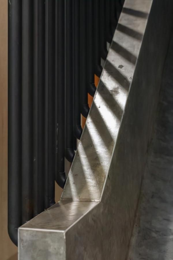 這間家庭住宅將現代工業的粗狂與豪放完美地詮釋出來 這間家庭住宅將現代工業的粗狂與豪放完美地詮釋出來