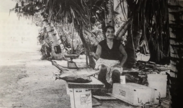 外秘約我下海捕魚