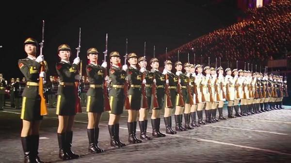 儀仗女兵隊長程誠:6小時軍姿,8斤負重訓練,不愧是鐵娘子軍 儀仗女兵隊長程誠:6小時軍姿,8斤負重訓練,不愧是鐵娘子軍