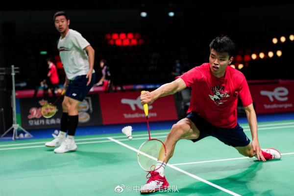 中國女隊鎖定尤杯小組頭名，男隊提前晉級湯杯8強