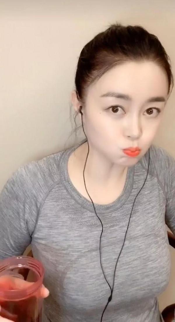 趙本山劇中老婆美照 趙本山劇中老婆美照