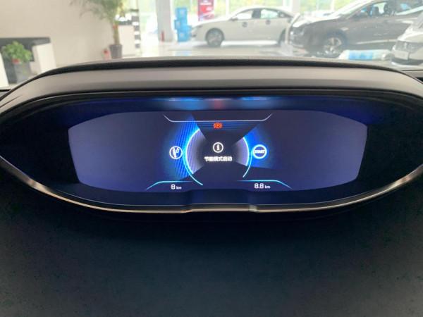 實拍標緻5008：體現法系車精髓，實用性也不錯