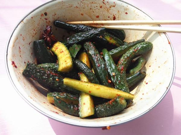爽脆開胃的醃黃瓜，今天做明天就能吃，下飯還下酒