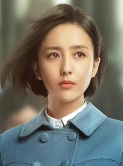 《霞光》中誰是大姨？想起了《新世界》中的小紅襖，一切皆有可能