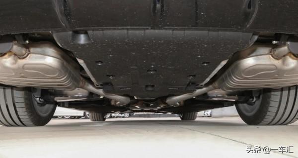 豪華與科技並存,賓士S級配置解讀,能否繼續領跑大型轎車市場 豪華與科技並存,賓士S級配置解讀,能否繼續領跑大型轎車市場