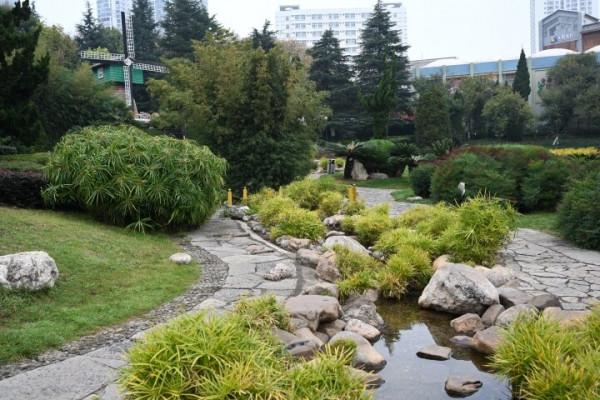 冬天的龍潭公園景色迷人