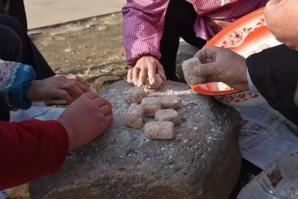 5個被遺忘的老國貨手工皂,因“長得醜”而遭人嫌棄,但效果不錯 5個被遺忘的老國貨手工皂,因“長得醜”而遭人嫌棄,但效果不錯