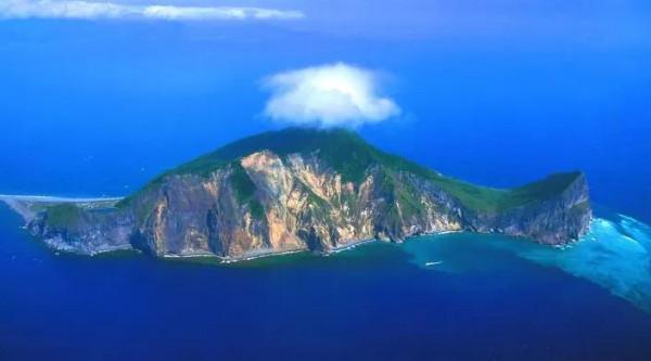 西班牙火山50年後再次噴發,岩漿流到街道,聊聊國內火山有幾座 西班牙火山50年後再次噴發,岩漿流到街道,聊聊國內火山有幾座