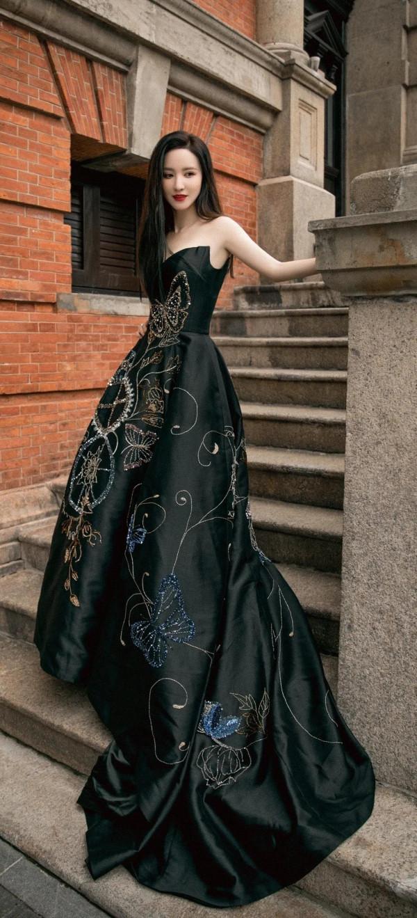 張萌超高畫質美圖