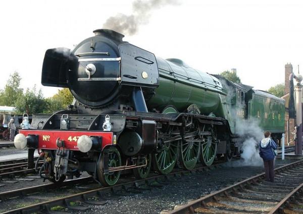 同一年去世的乾隆和華盛頓為什麼一個是古代人、一個是近代人 同一年去世的乾隆和華盛頓為什麼一個是古代人、一個是近代人