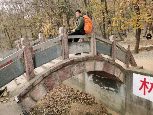 徒步白雲寺渡槽一一絕壁大梯一一上白雲一一白雲寺 徒步白雲寺渡槽一一絕壁大梯一一上白雲一一白雲寺