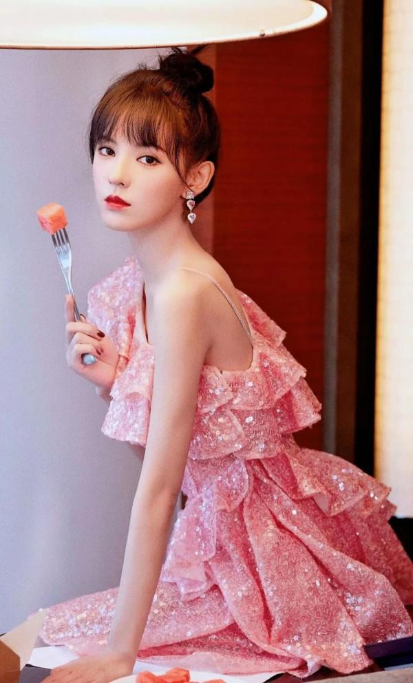 女星穿粉色衣服,誰最漂亮? 女星穿粉色衣服,誰最漂亮?