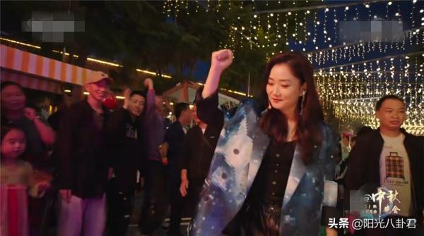 中秋晚會女星鏡頭:劉詩詩古裝搶眼,薇婭儀態絕,歐陽娜娜小清新 中秋晚會女星鏡頭:劉詩詩古裝搶眼,薇婭儀態絕,歐陽娜娜小清新