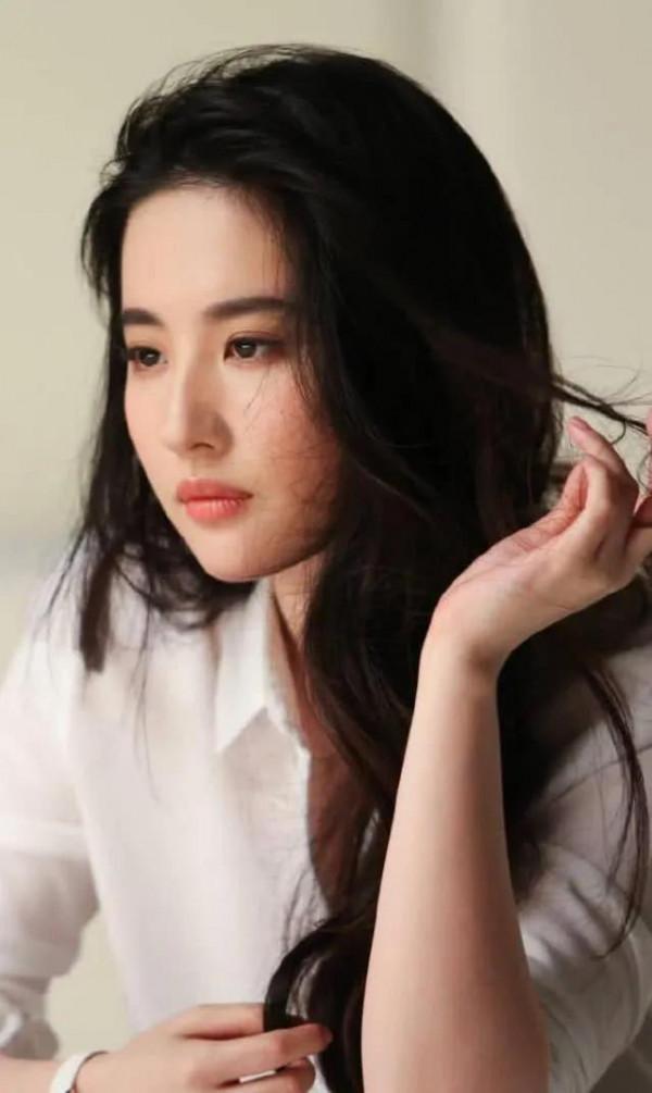 恃美行兇,劉亦菲 恃美行兇,劉亦菲