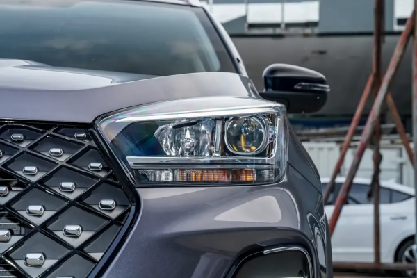 外觀時尚、內飾簡約,8.89萬配自動變速箱,瑞虎5x強不強? 外觀時尚、內飾簡約,8.89萬配自動變速箱,瑞虎5x強不強?