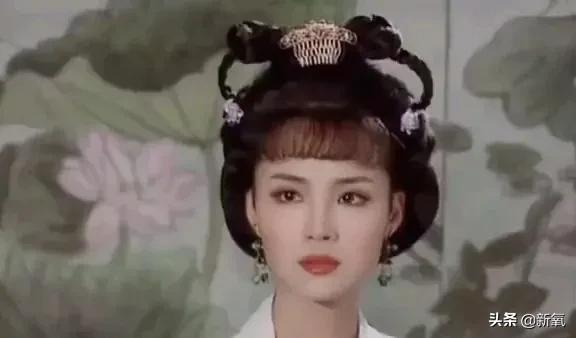 范冰冰接班人離開濾鏡一秒認不出,魚頭泡餅臉如何自救? 范冰冰接班人離開濾鏡一秒認不出,魚頭泡餅臉如何自救?