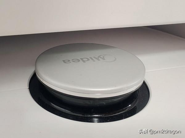 全能型掃拖烘機器人選購參考：美的W11、科沃斯X1 OMNI全面對比