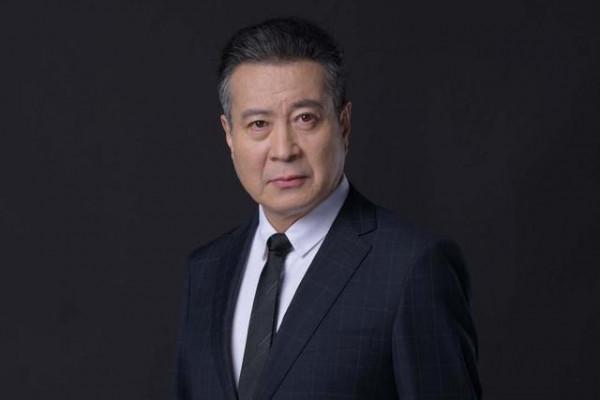 《人民的名義》中的11位“國家一級演員”，包括愛學英語的陳清泉