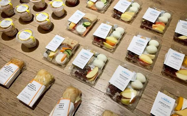 哥大畢業投行富家女,竟街頭拾荒4年,美國網友還瘋狂點贊 哥大畢業投行富家女,竟街頭拾荒4年,美國網友還瘋狂點贊