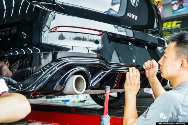 8代高爾夫GTI剛落地就改12萬,跨越半個中國去玩改裝才是真愛 8代高爾夫GTI剛落地就改12萬,跨越半個中國去玩改裝才是真愛