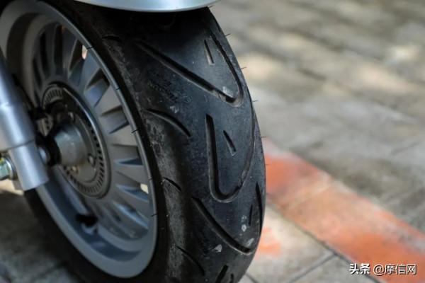 想要隨性的精緻假日?選它就對了——聊聊標緻Django LCT 150 想要隨性的精緻假日?選它就對了——聊聊標緻Django LCT 150