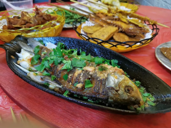 被賺錢耽誤的好好吃地方，一天能打11個飽嗝