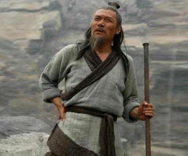 民間故事:冬天黑狼來偷雞,老漢好心收留,老漢去世後三狼來送葬 民間故事:冬天黑狼來偷雞,老漢好心收留,老漢去世後三狼來送葬