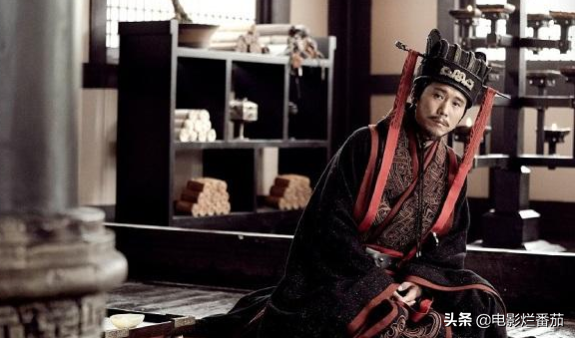 32屆華鼎獎提名出爐!王勁松唐國強入圍十佳,侯京健榜上有名 32屆華鼎獎提名出爐!王勁松唐國強入圍十佳,侯京健榜上有名