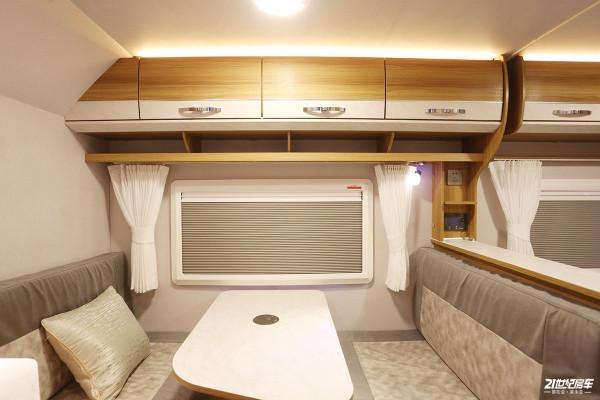 月薪7000就能買的拖掛房車！實拍卓美亞T420Z拖掛房車