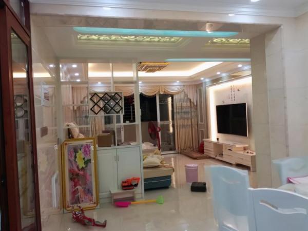 玄關吊頂這樣一裝,非常漂亮,立體時尚顯大方 玄關吊頂這樣一裝,非常漂亮,立體時尚顯大方