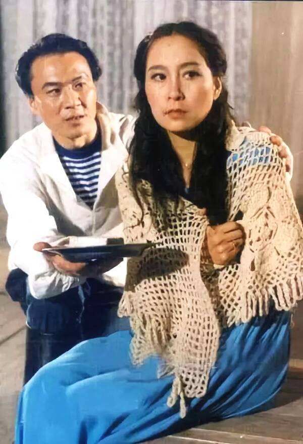 著名演員周野芒：與奚美娟離婚後，火速再婚瓊女郎，兒子不跟他姓