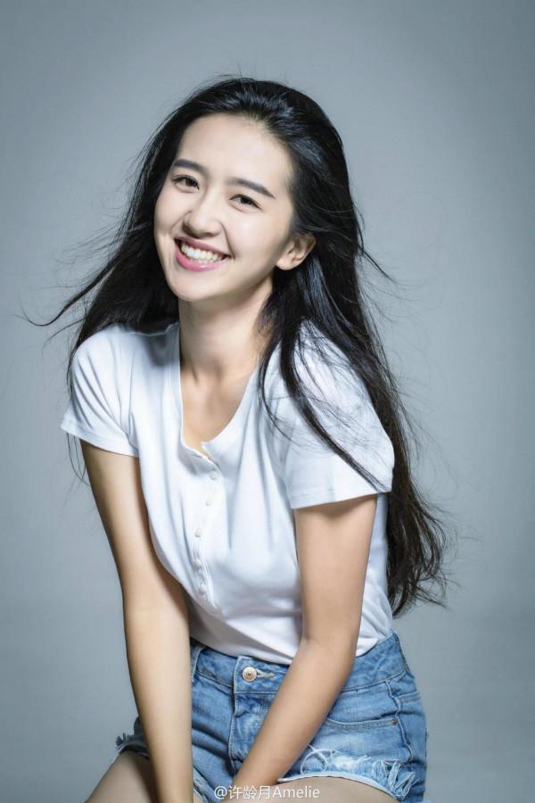 優雅女神許齡月：清純優雅，美得無話可說