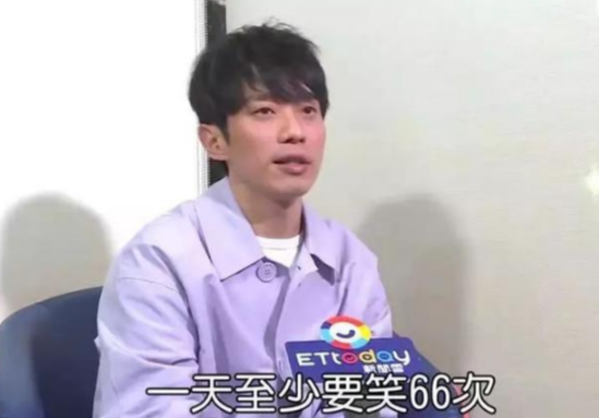 退學替家人還債，一首歌紅遍大江南北，張棟樑為何在巔峰時隱退？