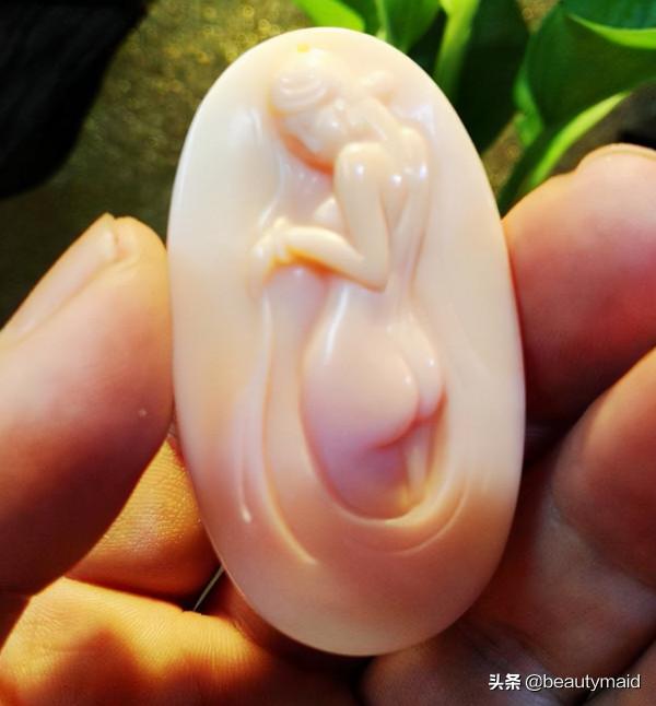 冒充海南玉的文玩都有那些? 冒充海南玉的文玩都有那些?