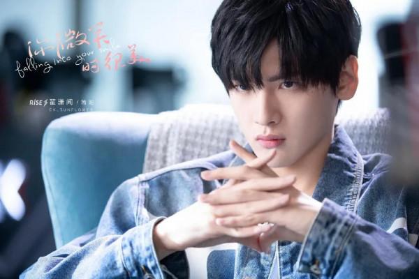 一演古裝就變醜?這5位男星“顏值崩塌”背後,是劉海在作祟 一演古裝就變醜?這5位男星“顏值崩塌”背後,是劉海在作祟