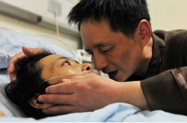 女子身患絕症，20年前分手初戀割肝相救：今生再不說分開