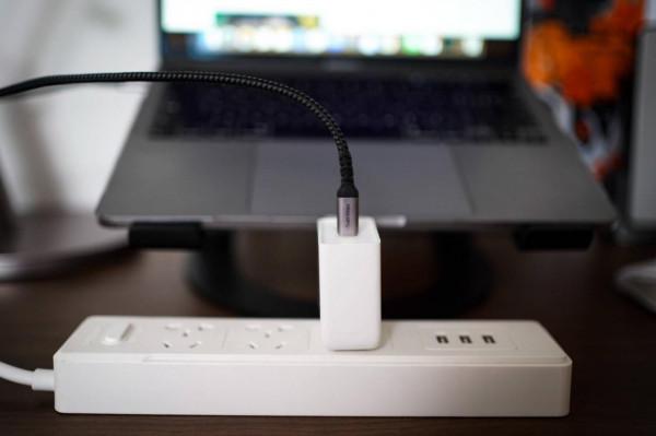 那些自己掏腰包搬回家的公司裝置，7000字小書房神器清單請收好